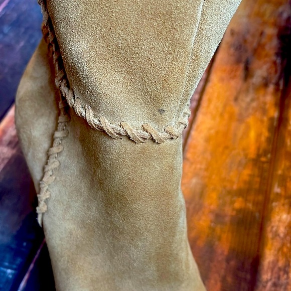 Vince Camuto booties - Picture 9 of 13